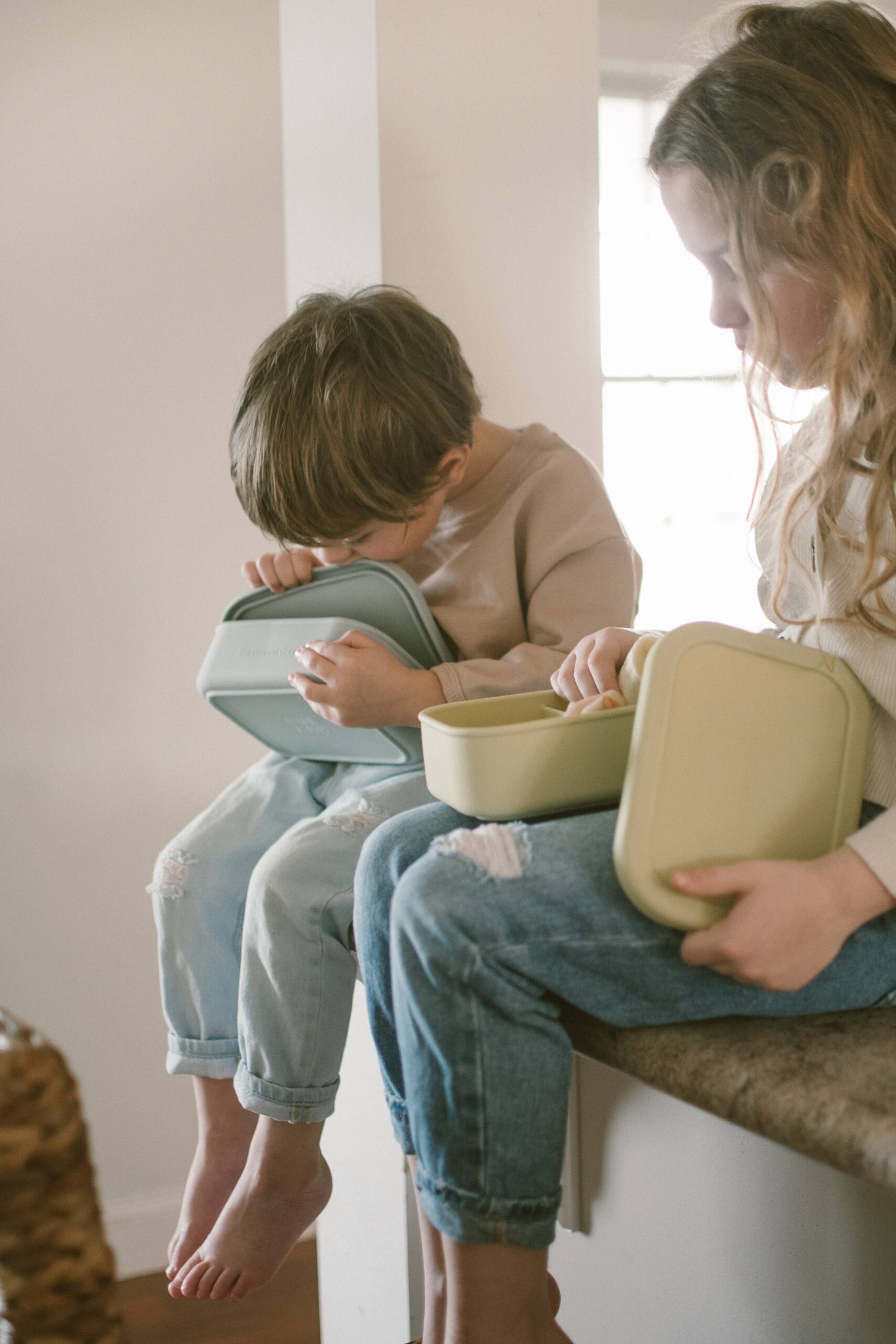 Scatola Bento in silicone - The Dearest Grey - Mellow Yellow - immagine 4