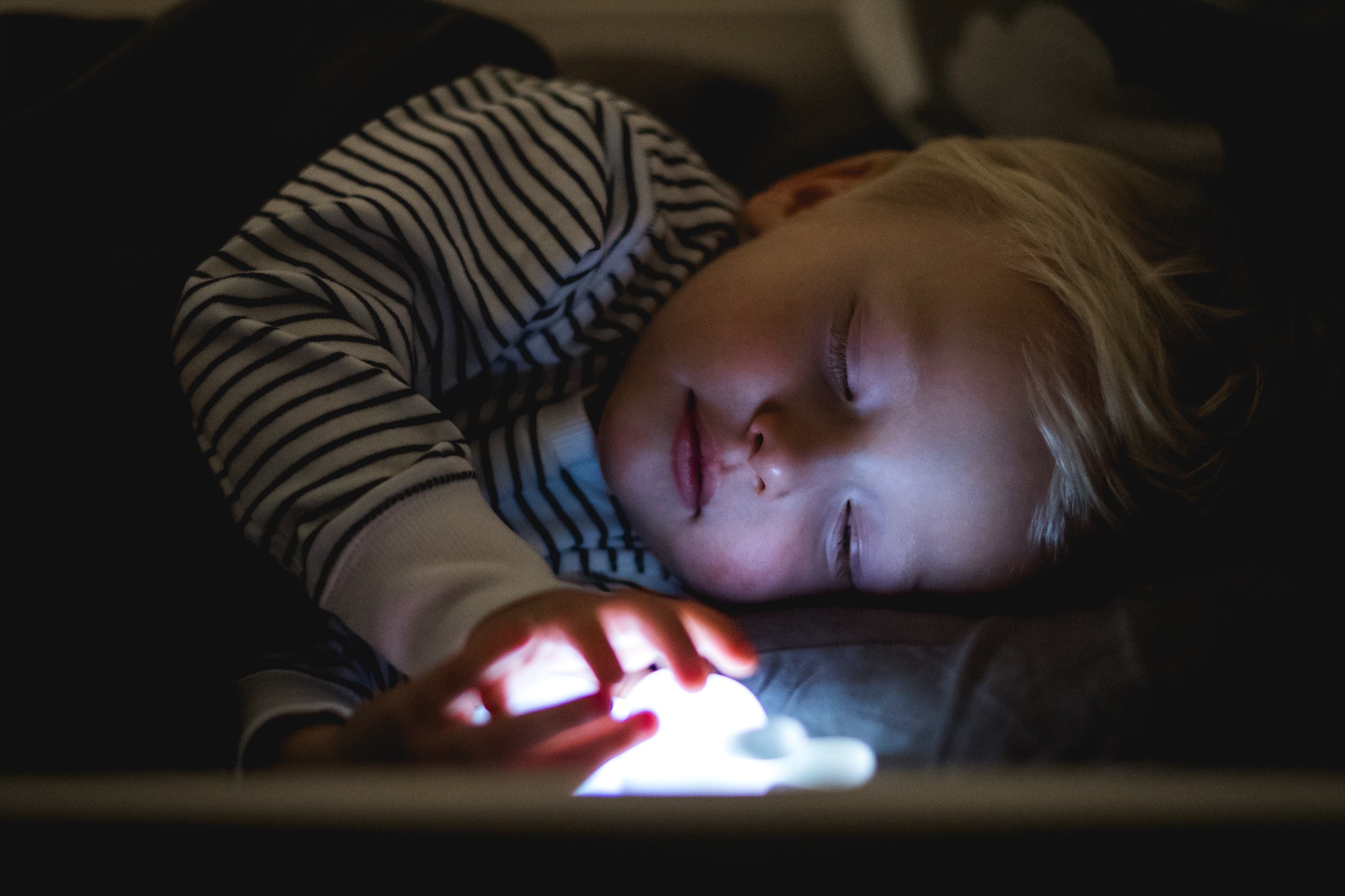 Percorso luminoso – 3 luci notturne - Olala Boutique - 3 conigli colorati - immagine 3