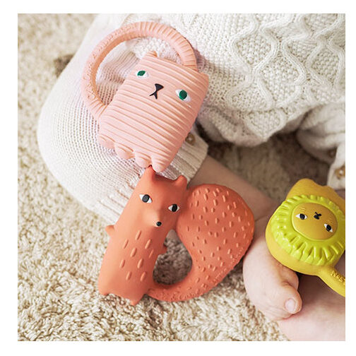 Cyril Scoiattolo Volpe - massaggiagengive e giocattolo per il bagnetto - Oli & Carol - immagine 8